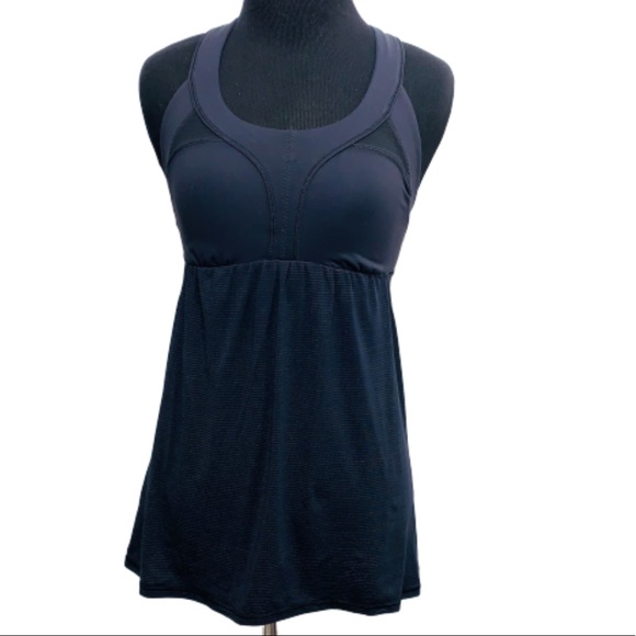 lululemon athletica Tops - Lululemon BabyDoll Sport Bra Tank Top Size 6
